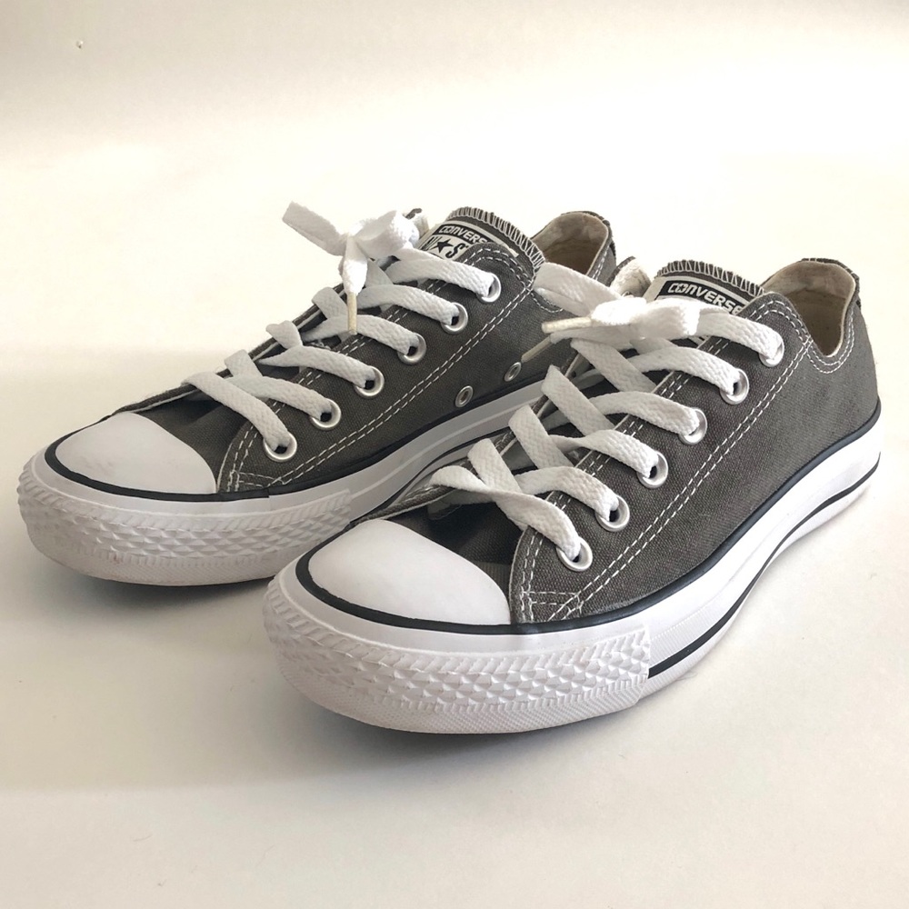 Chuck Taylor Converse Low Top